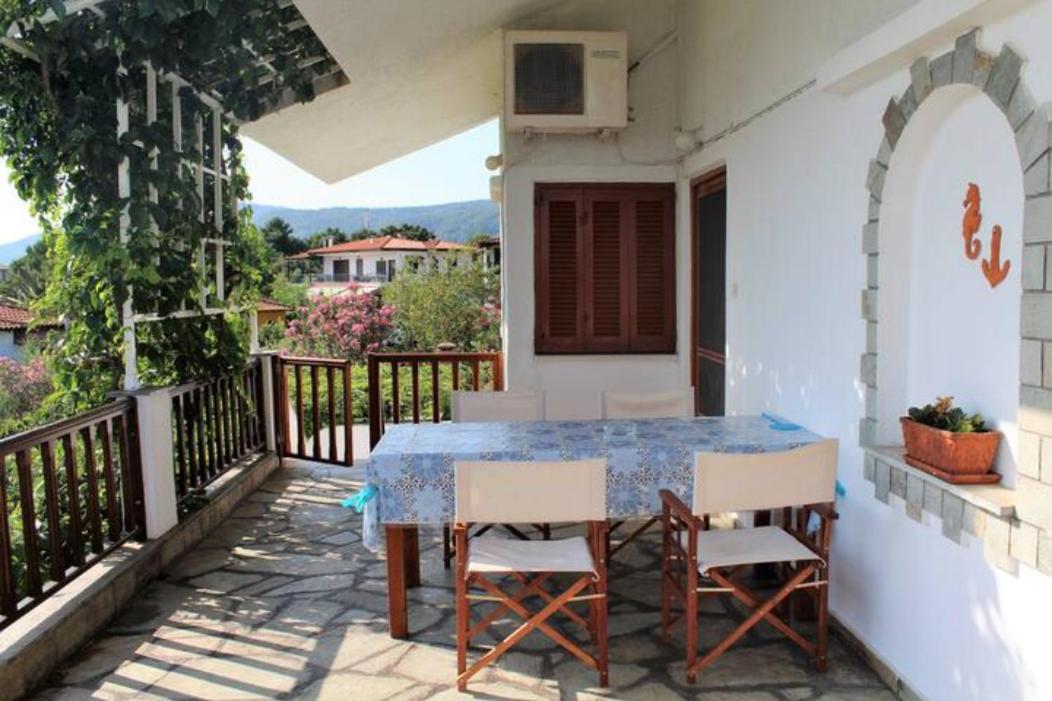 Lila Apartments Vourvourou Buitenkant foto